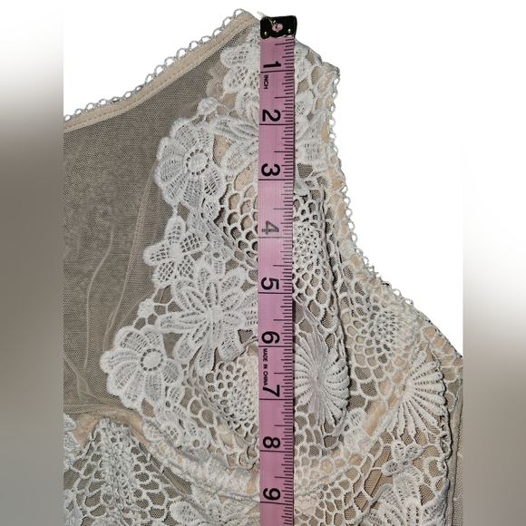 Victorias Secret Dream Angels Lace Mesh Long Line Bra Neutral Floral Boho Sz 32D - Picture 12 of 16